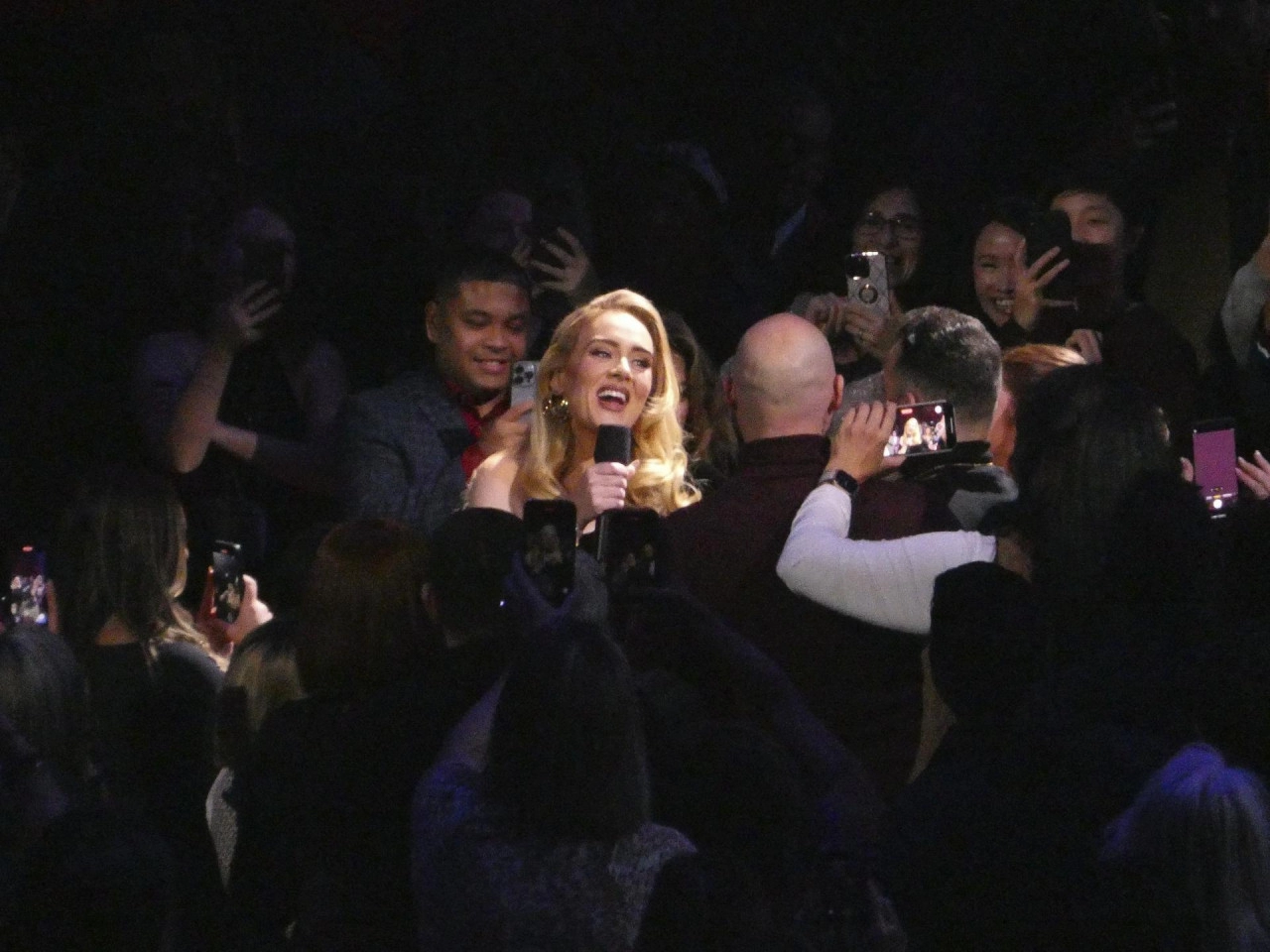Adele o budućnosti svoje karijere: ‘Uzimam veliku pauzu, ne volim biti slavna‘